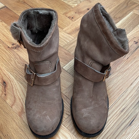 Jimmy Choo Suede Ankle boot - Picture 2 of 4